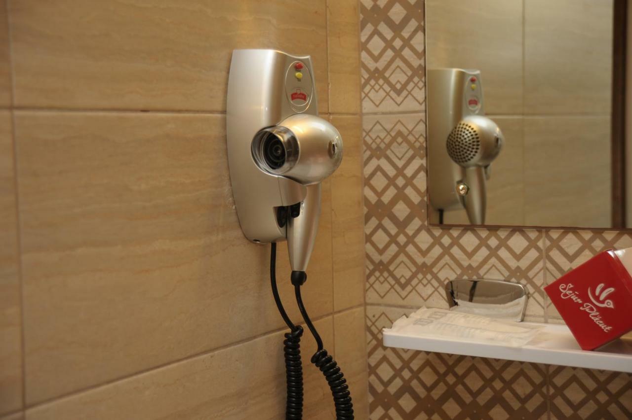 Hotel Pinguin Eforie Nord Εξωτερικό φωτογραφία